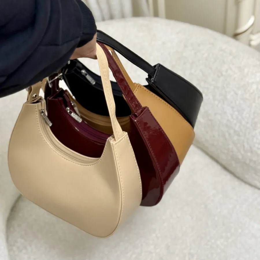 کیف قایقی تامفورد