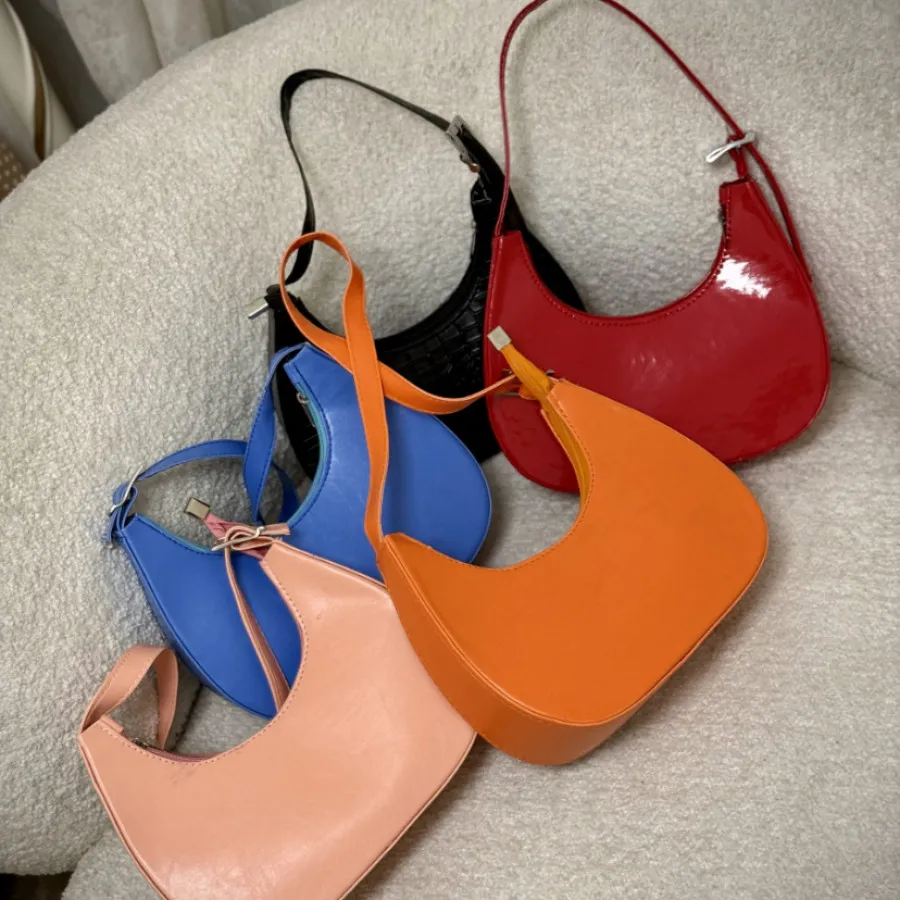 کیف قایقی تامفورد