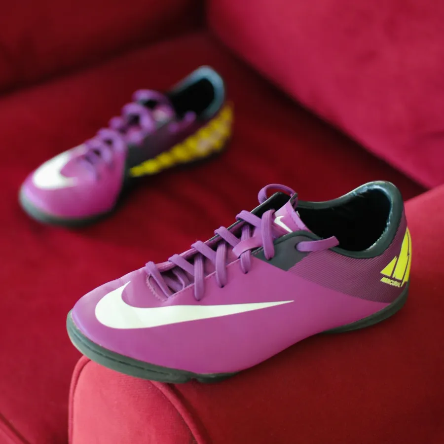 کتونی نایک مرکوریال