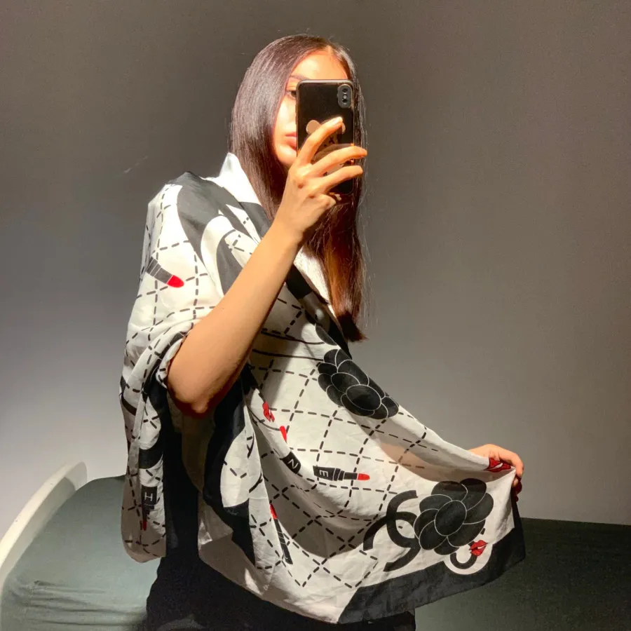 شال طرح دار