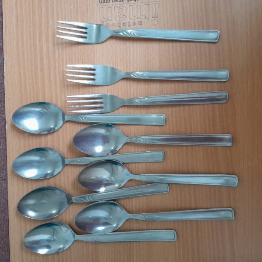 قاشق چنگال قدیمی