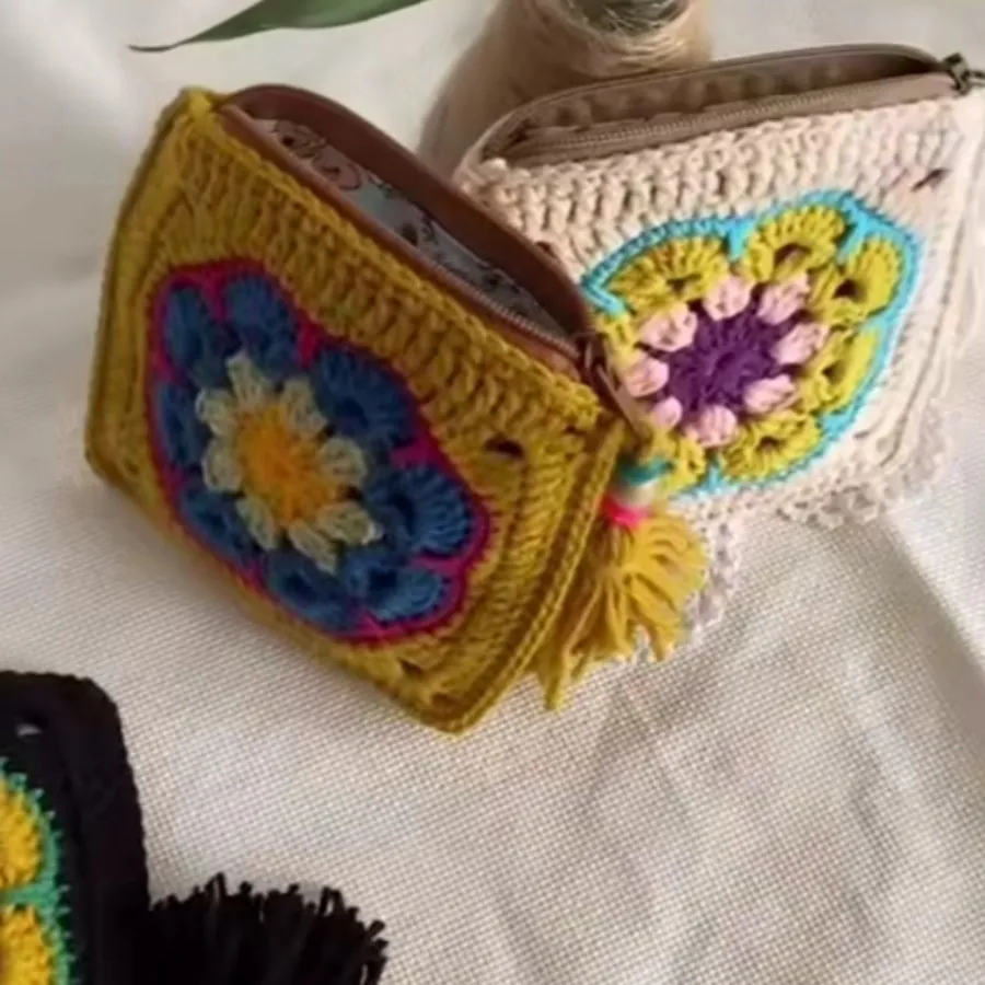 کیف پول کوچک نقلی?