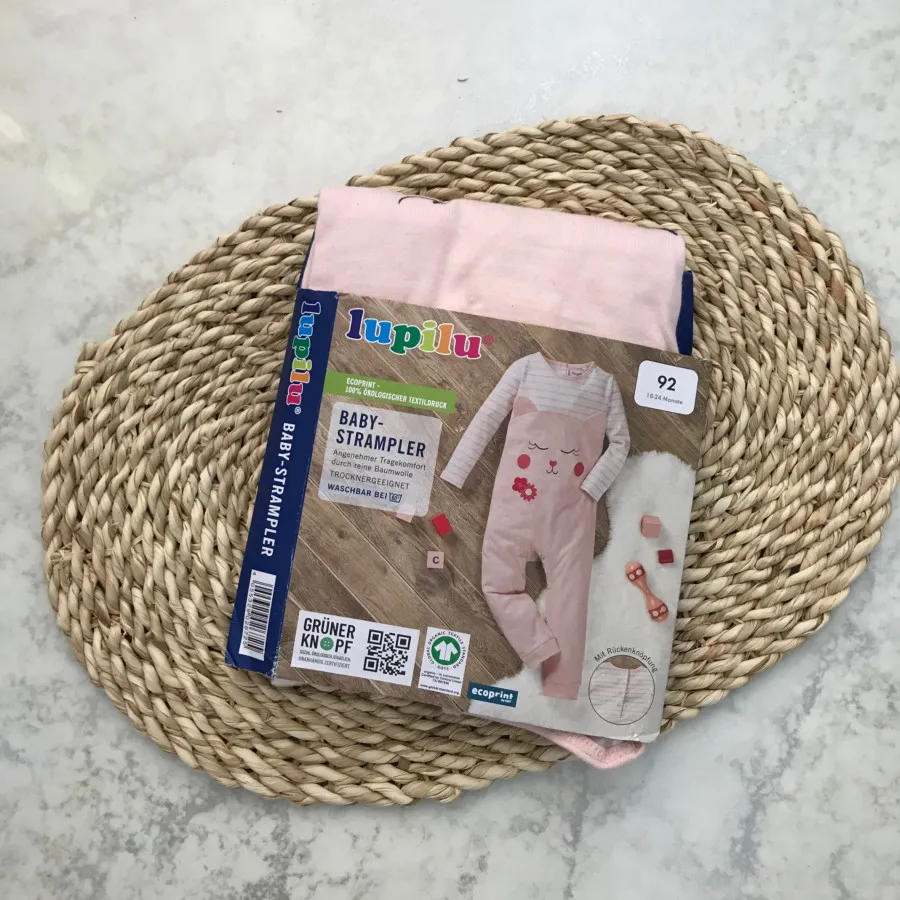 سرهمی نوزادی دخترانه