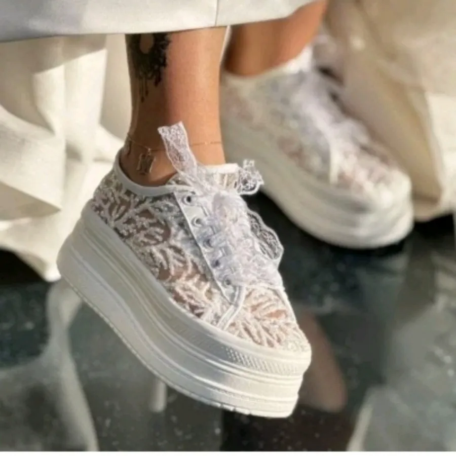 کفش کتونی زنانه