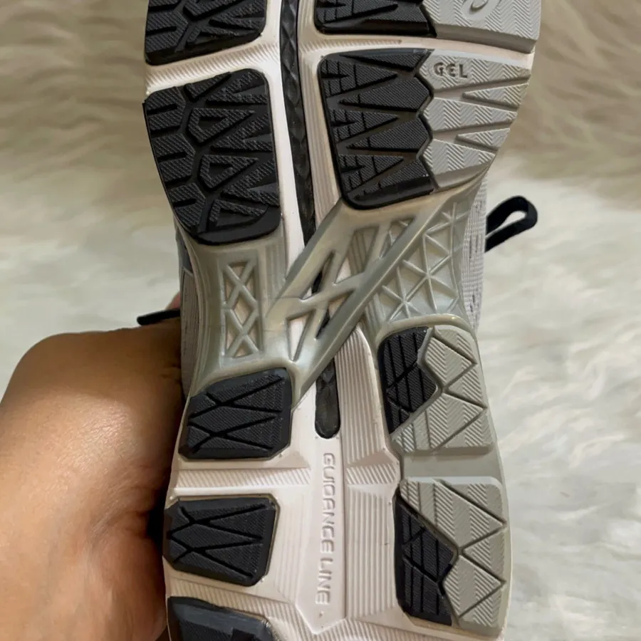 کتونیasics اصل سایز 36_37