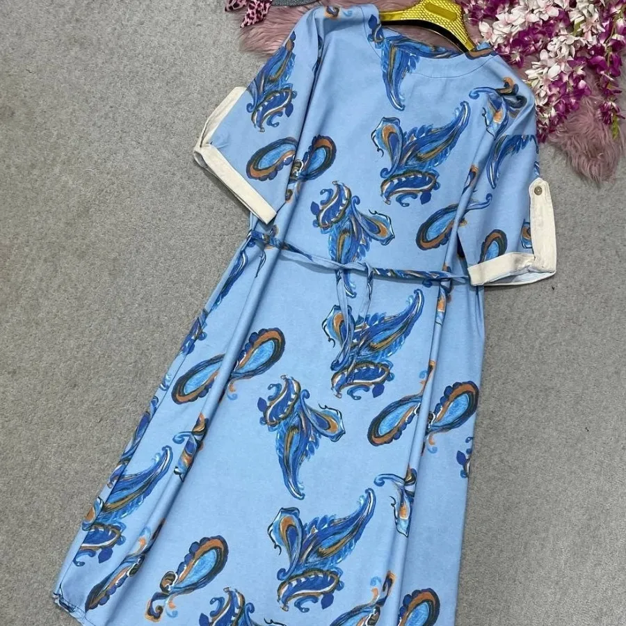 پیراهن مانتویی