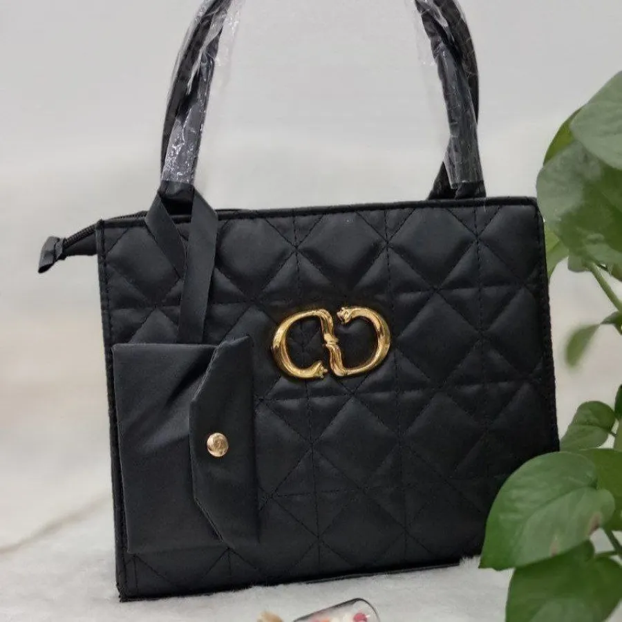 کیف زنانه آدرینا