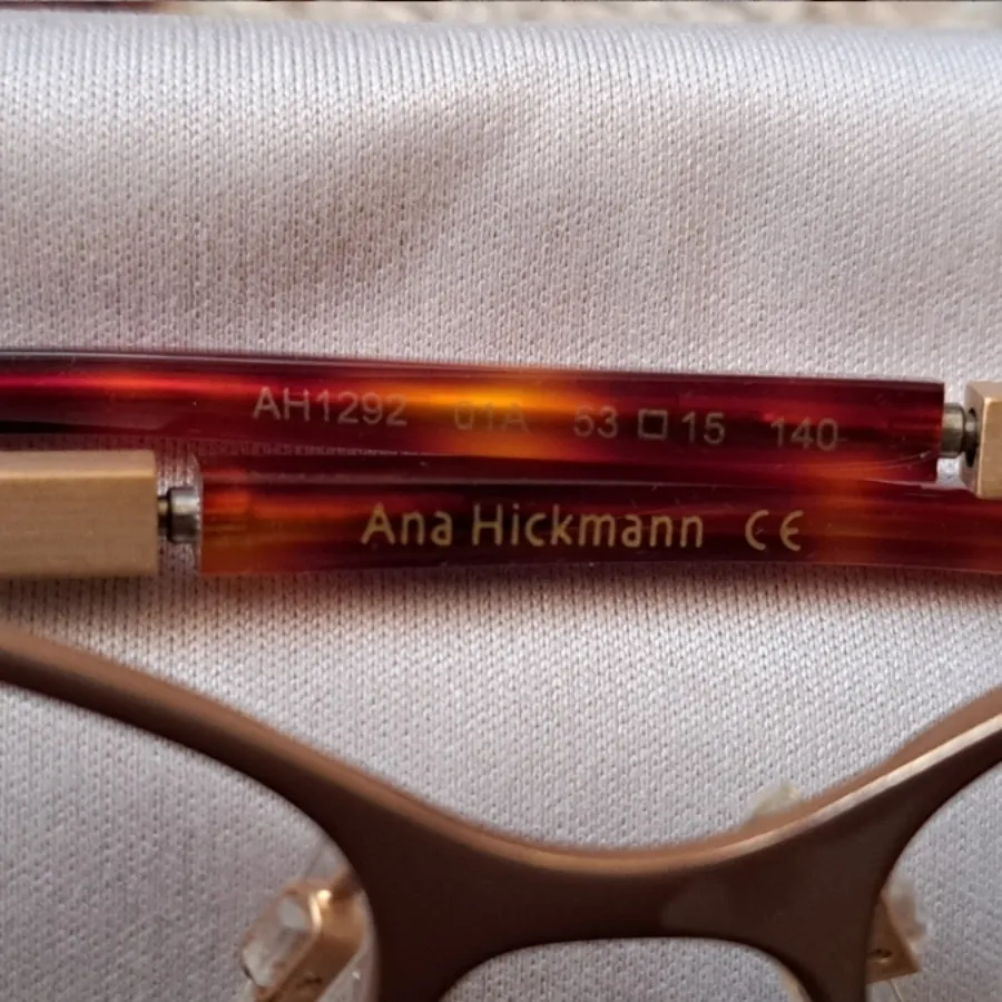 عینک طبی برند آناهیکمن