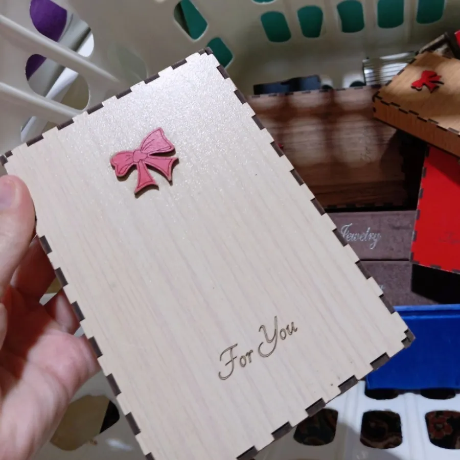 جعبه کادویی جواهرات زیورآ