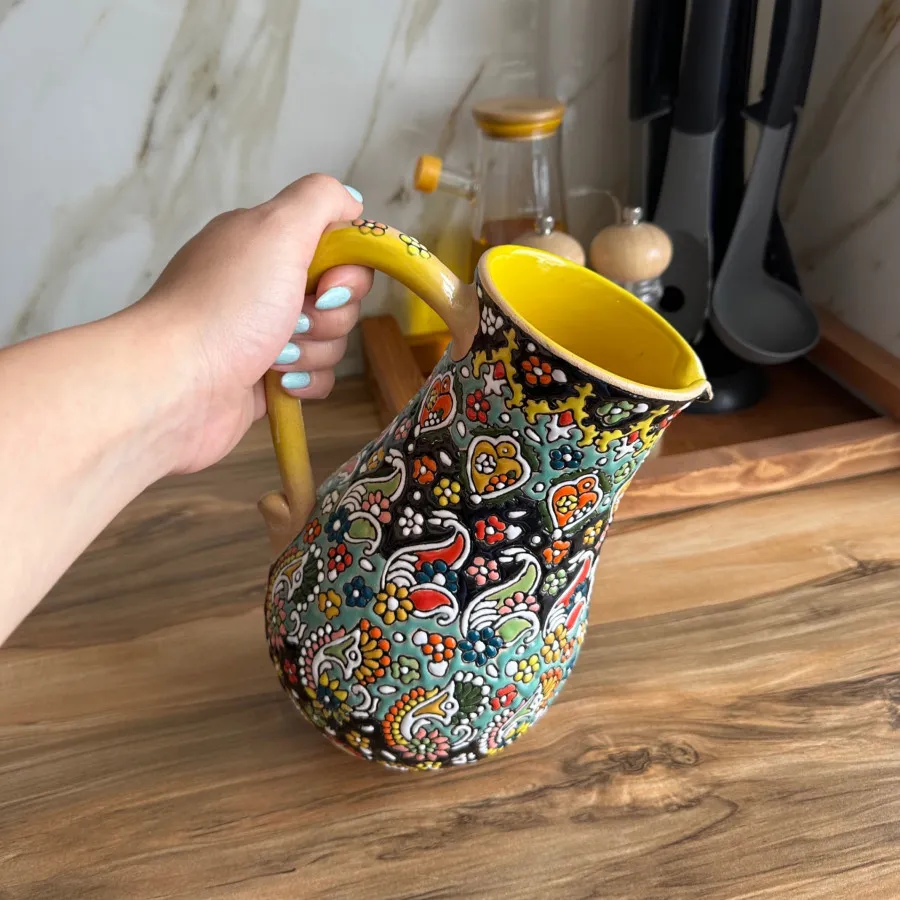 پارچ مینا کاری