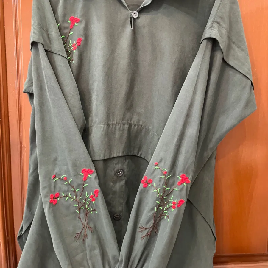 شومیز مانتویی