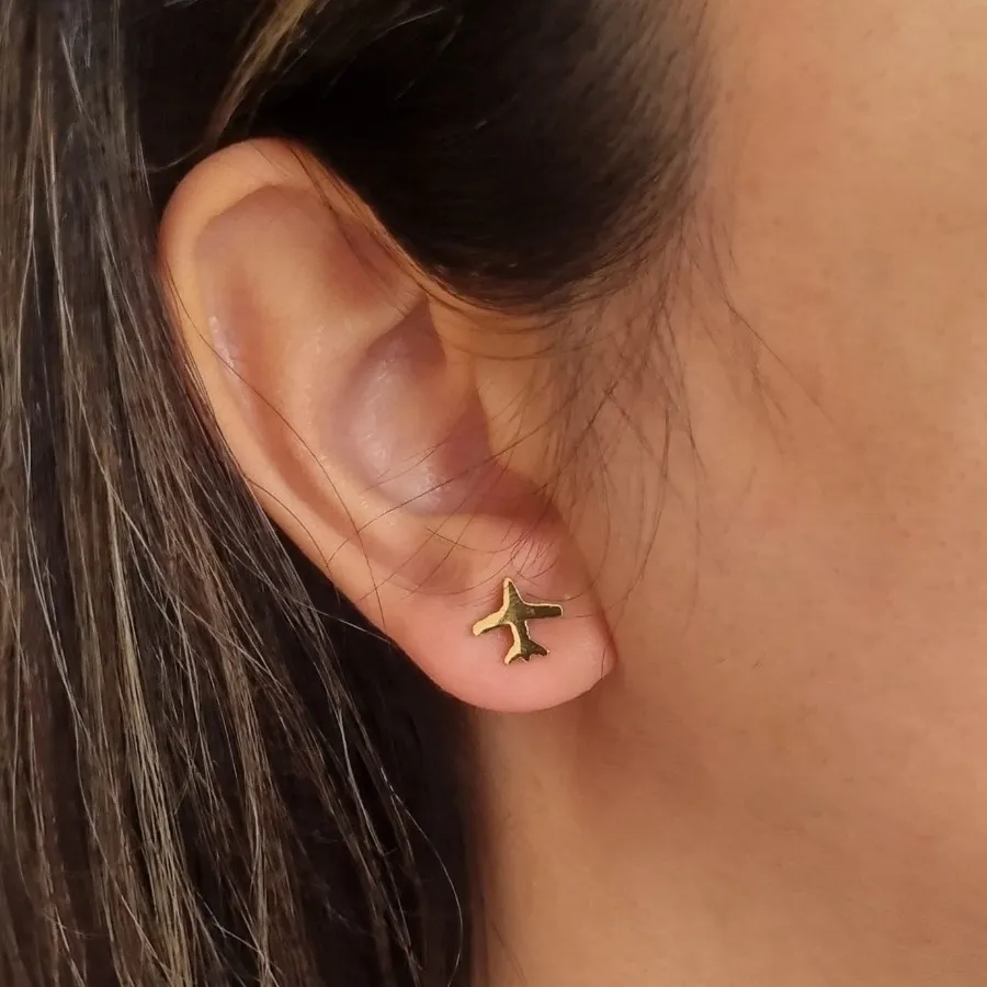 گوشواره میخی