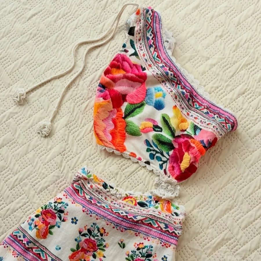 نیم تنه و دامن هندی