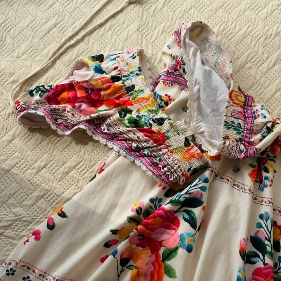 نیم تنه و دامن هندی