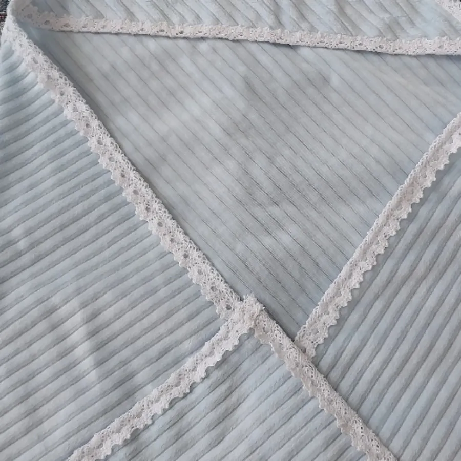 پتو دورپیچ‌ نوزاد