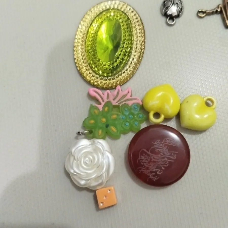 پلاک برای دستبند