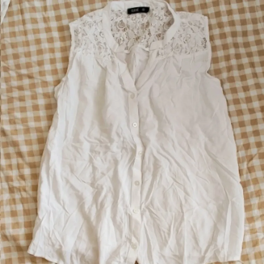 شومیزبدون استین یقه گیپور