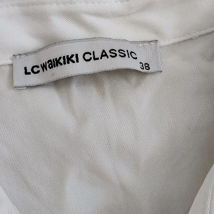 شومیز سفید lcw