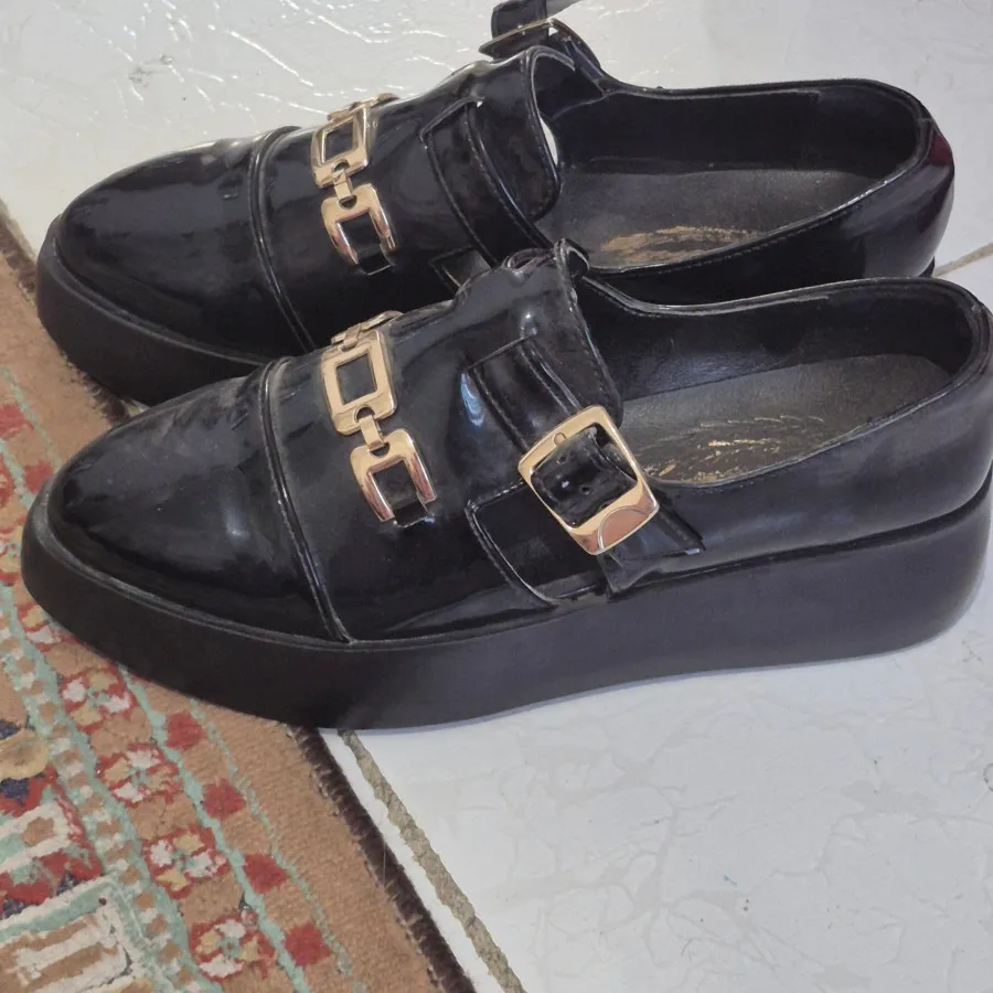 کفش مشگی لژدار نوک تیز