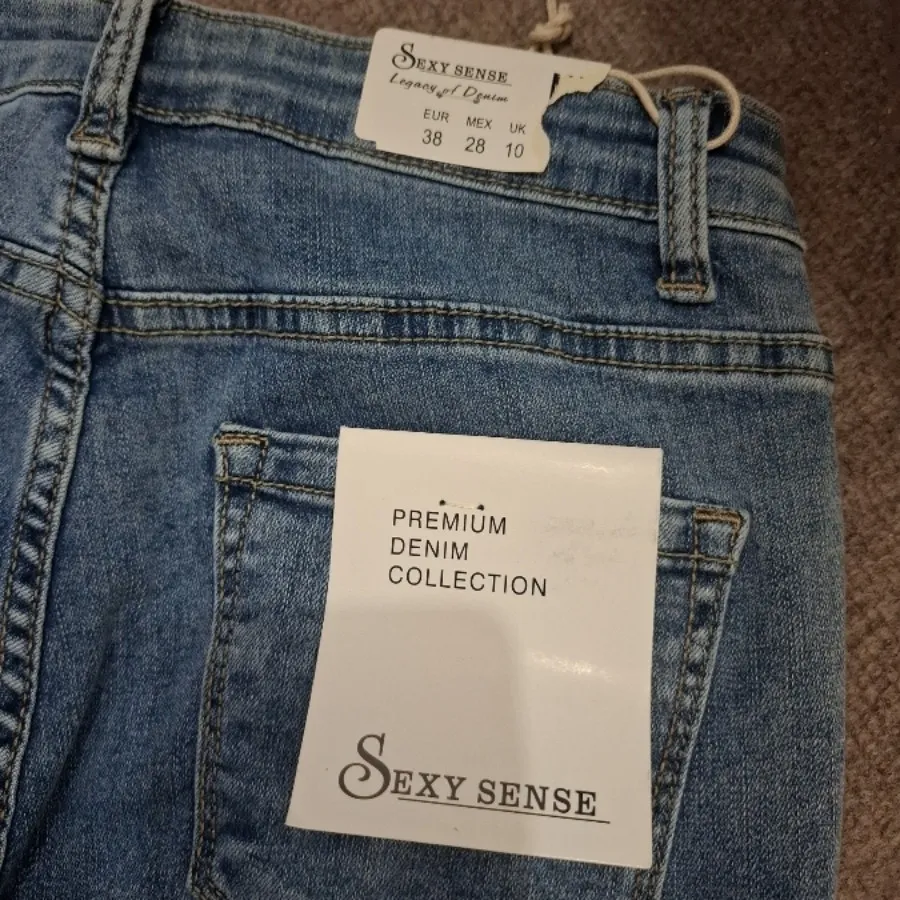 شلوار جین بوت کات