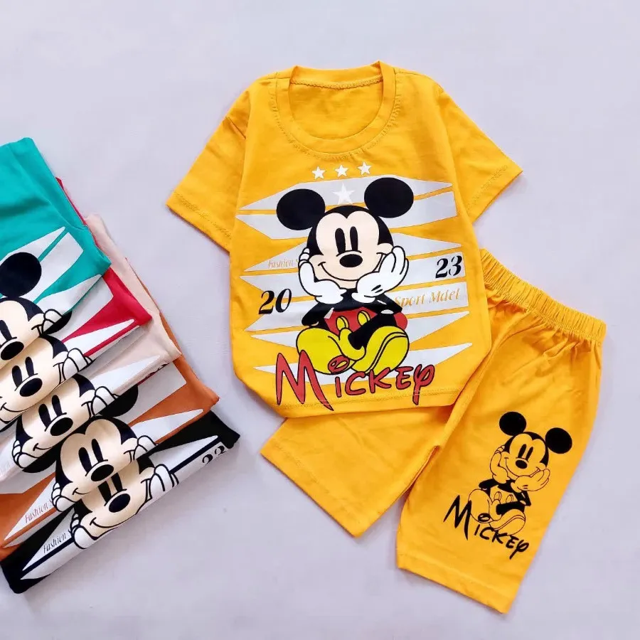 تیشرت شورت میکی و ستاره