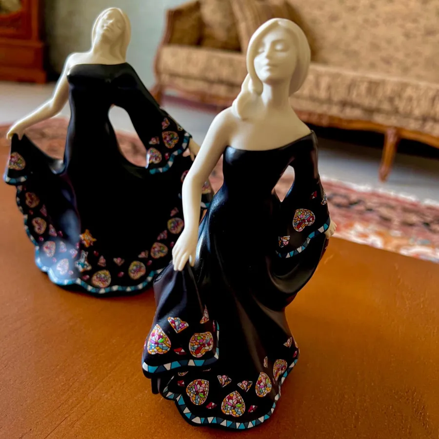 یک جفت مجسمه