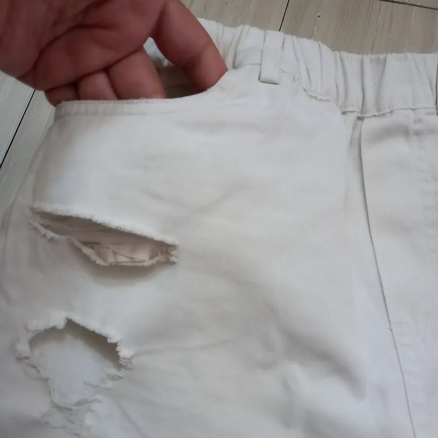 شلوارک سفید زاپ دار خارجی