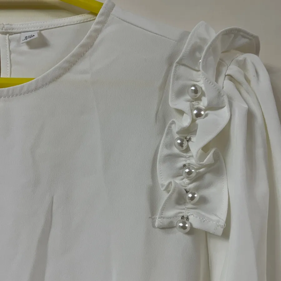 شومیز سفید مرواریدی