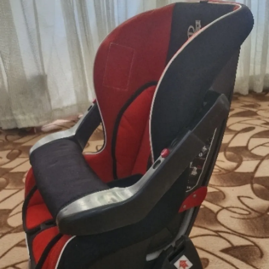 صندلی ماشینوکریرکودک الیت