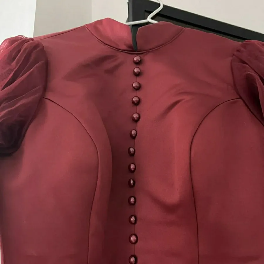 لباس‌مجلسی ‌پوشیده