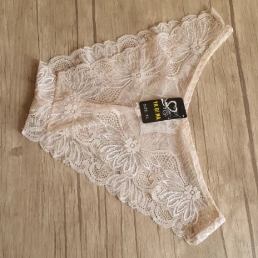 شورت های نیمه فانتزی