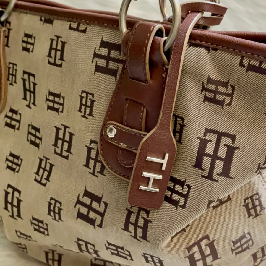 کیفش شیک TOMMY HILFIGER