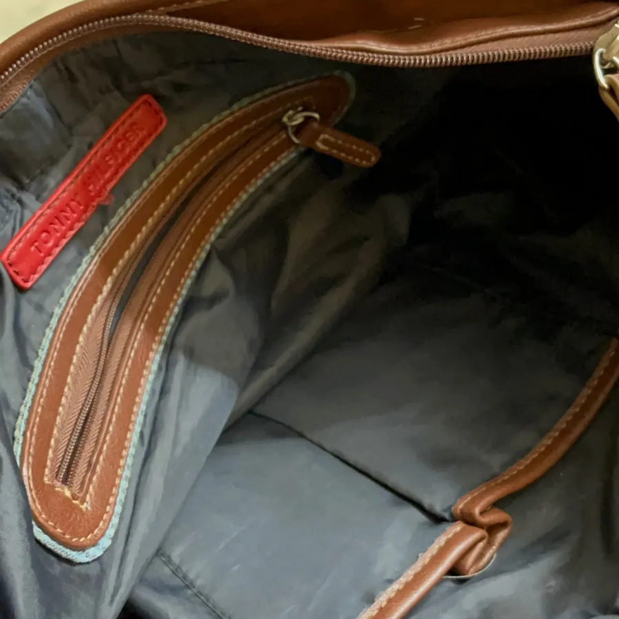 کیفش شیک TOMMY HILFIGER