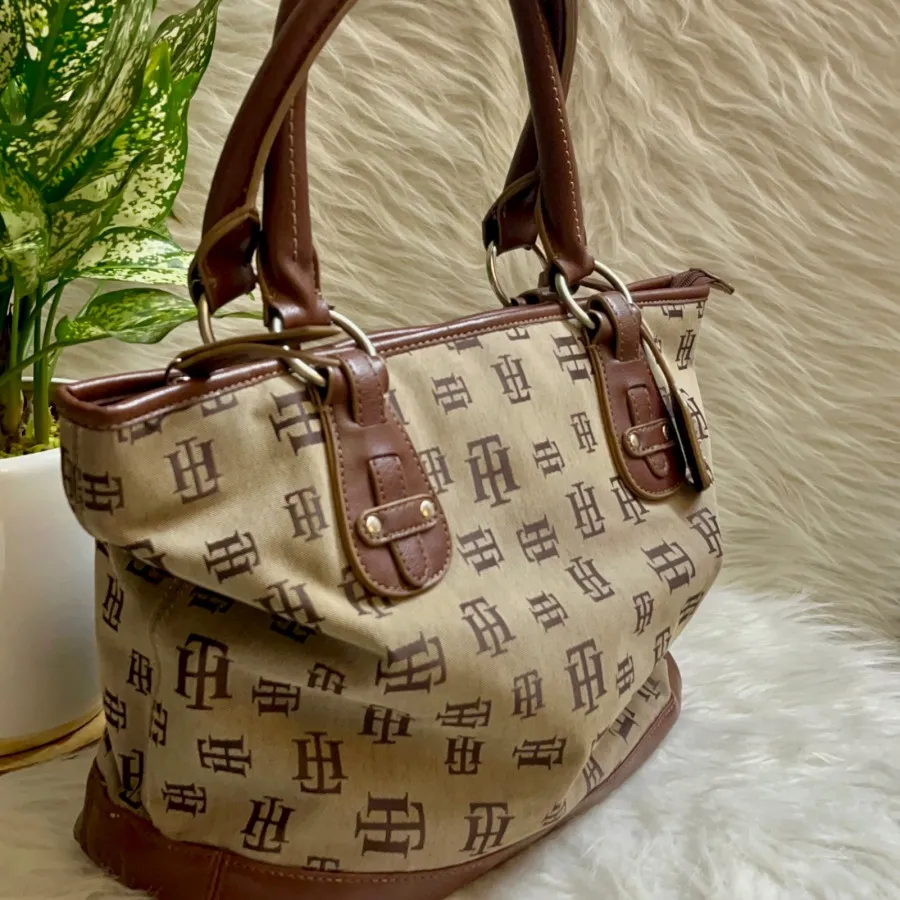 کیفش شیک TOMMY HILFIGER