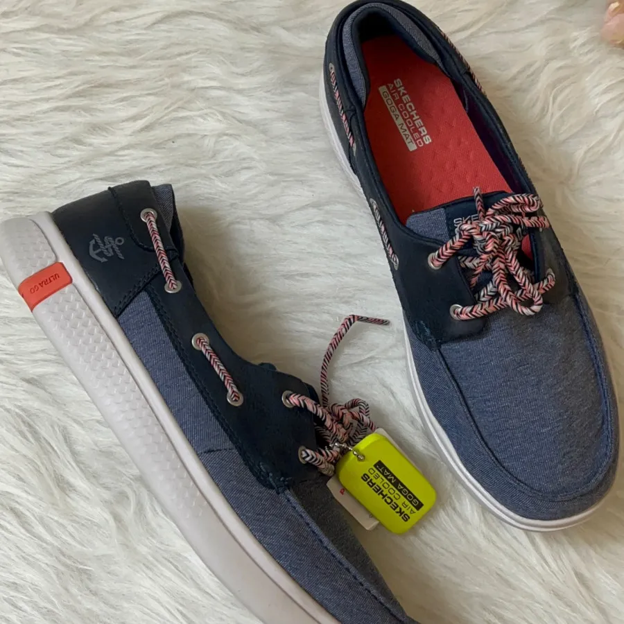 کفش کتونی skichersسایز41