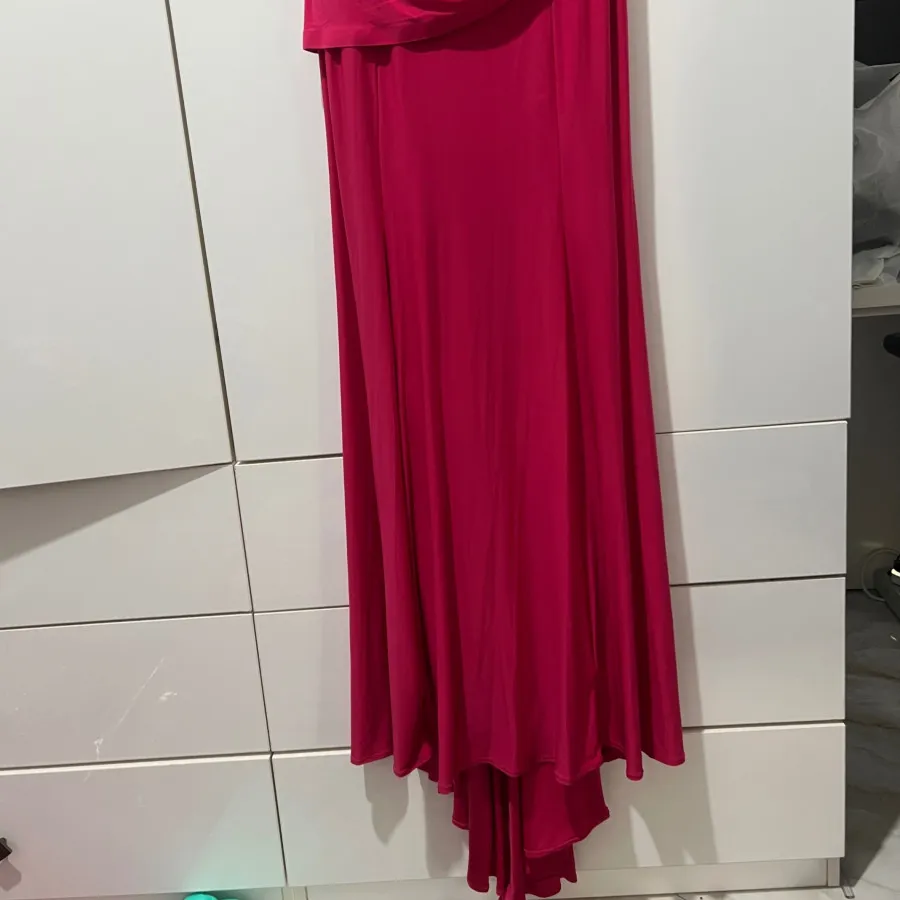 لباس مجلسی دنبالهدار نو