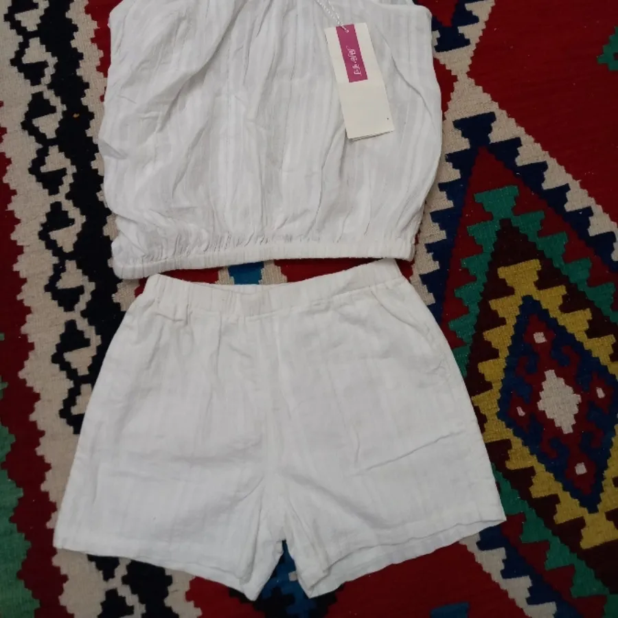 ست تاپ و شلوارک