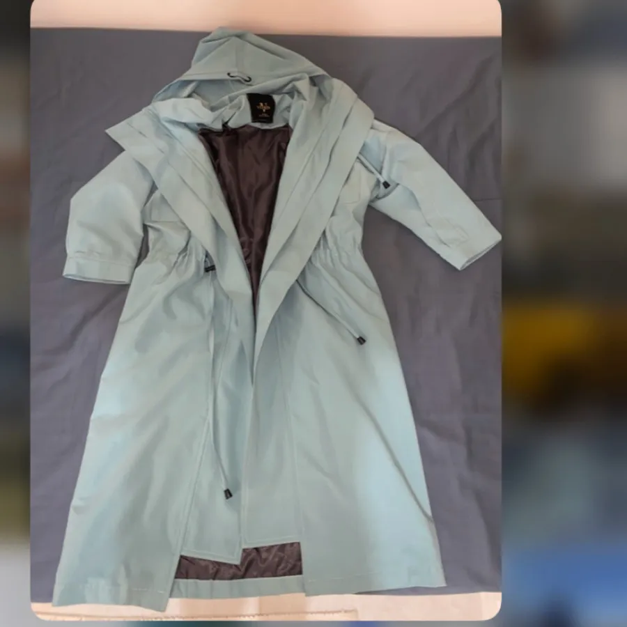 بارانی سبز ابی