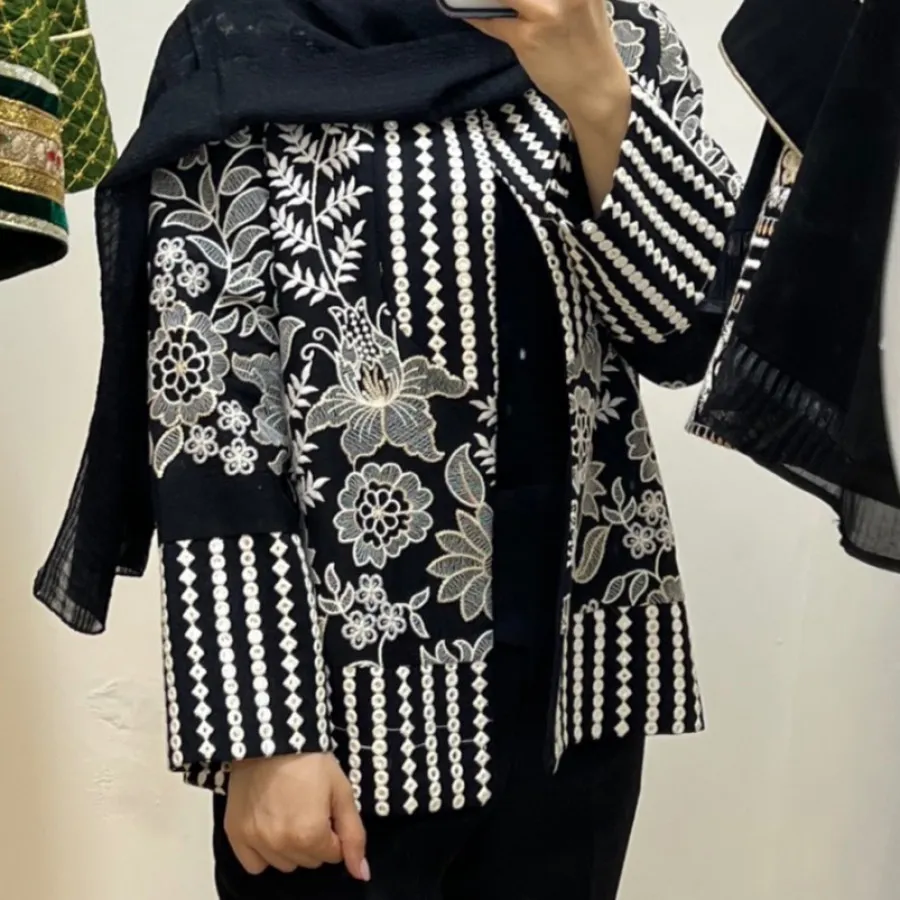 کت سوزن دوزی مشکی