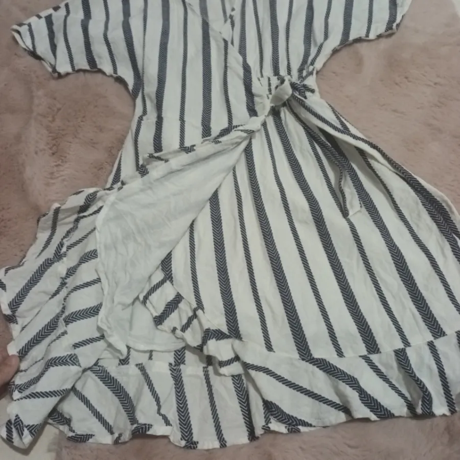 پیراهن خارجی چپ راست