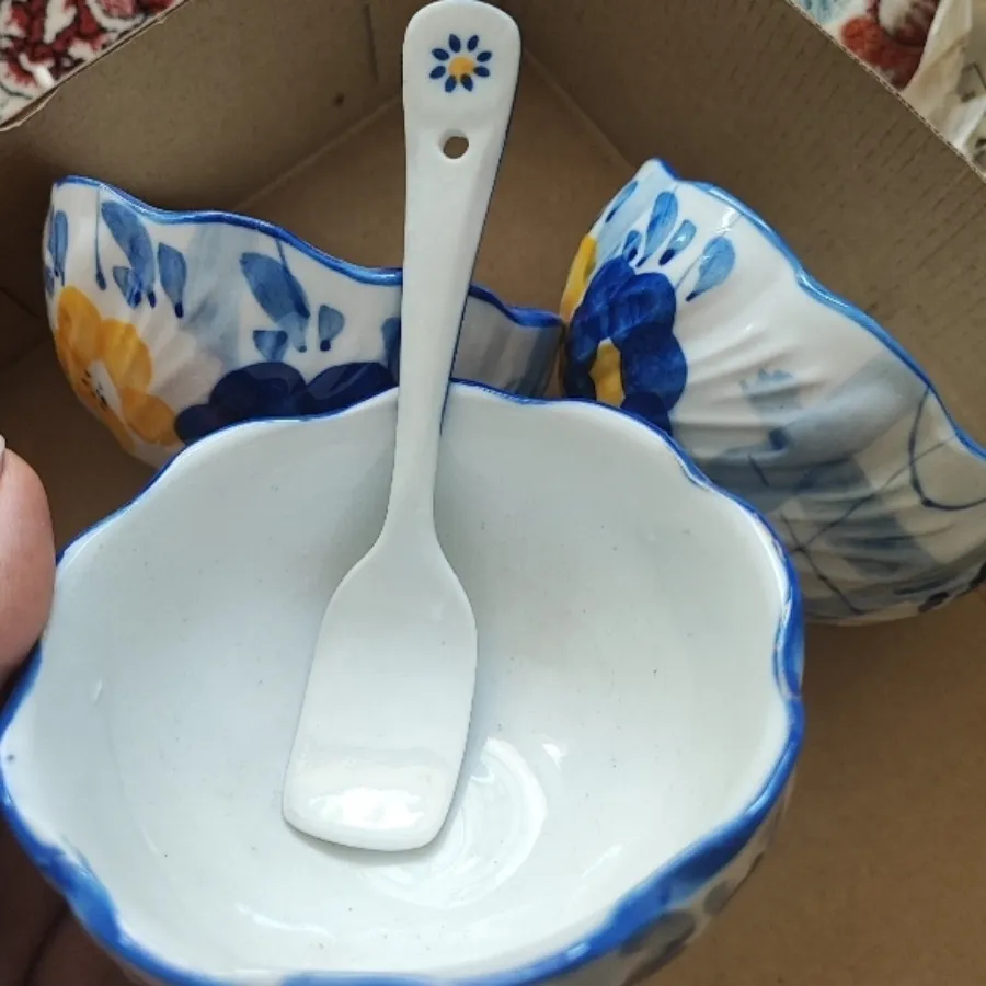 بستنی خوری  گل پنبه