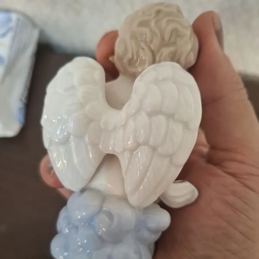 مجسمه فرشته