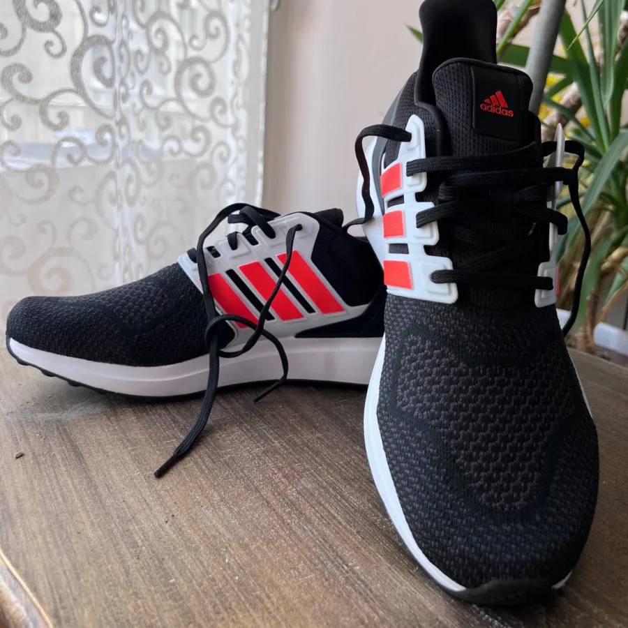 آدیداس اورجینال adidas