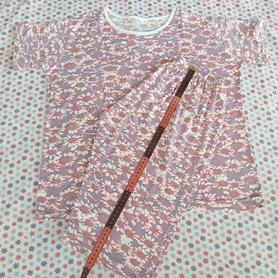 تیشرت شلوارک