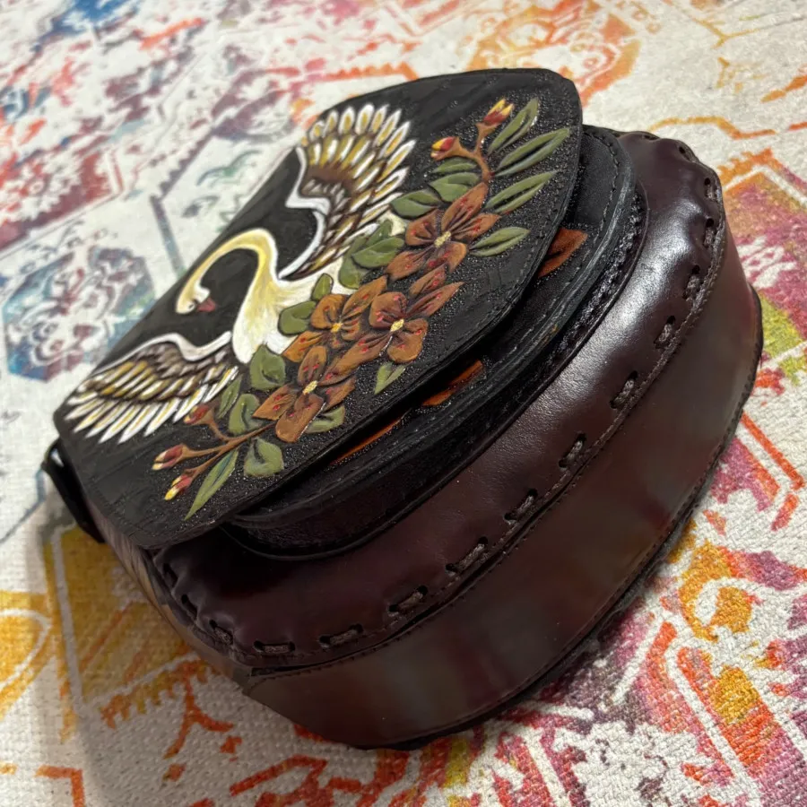 کیف چرم نقاشی شده
