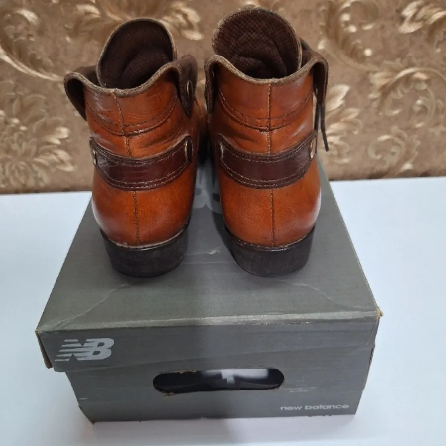 نیم بوت کلاسیک