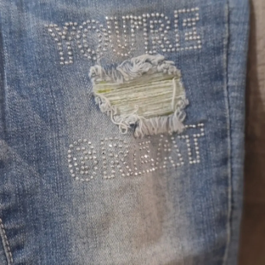 شلوار جین دخترونه