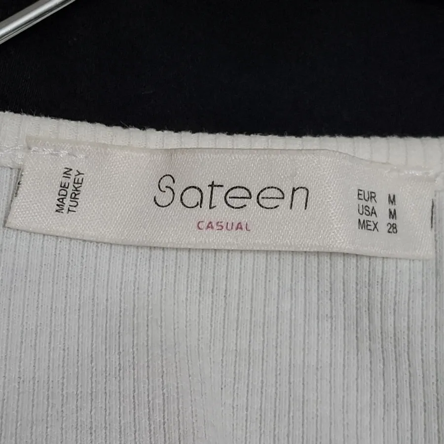 کراپ آستین بلند سفید ترک