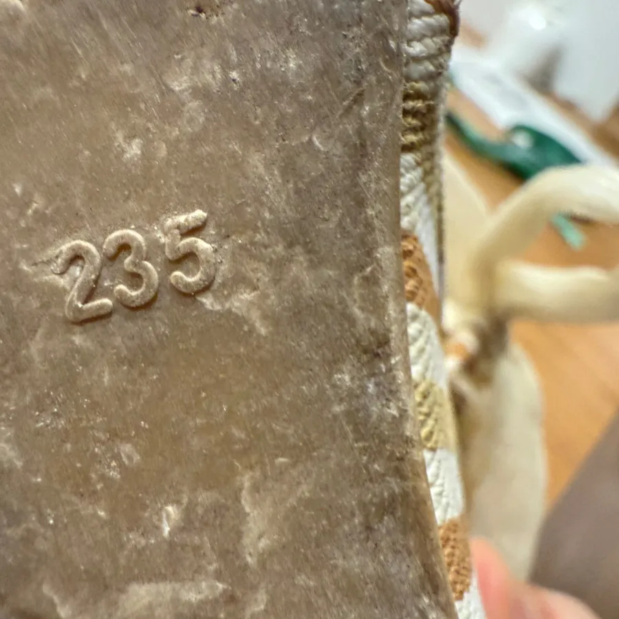 صندل لژدار خارجی