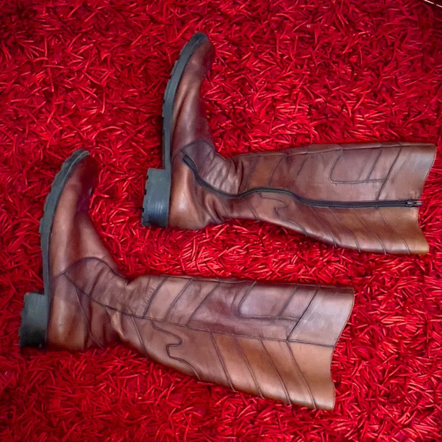 بوت بلند چرم